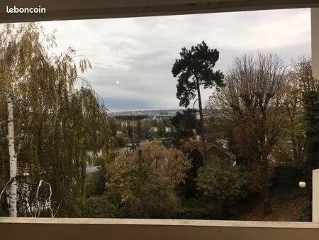 appartement 2 pièces 42m² de standing avec vue sur la seine