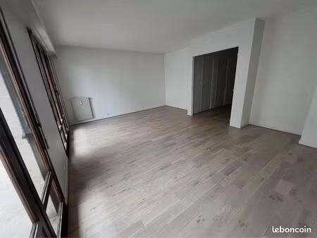 à vendre appartement deux trois pièces fontenay-sous-bois