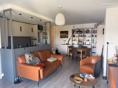 appartement hendaye t3 58m2 avec balcon vue océan + parking + cave