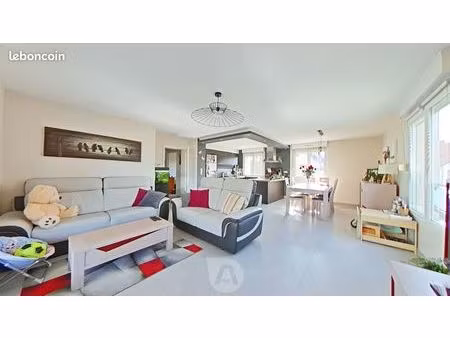 appartement 3 pièces 76 m²