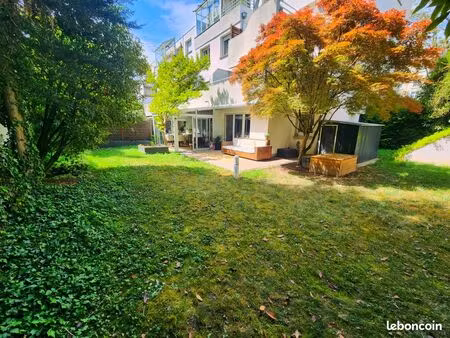 rare - appartement 3 pièces en rez-de-jardin