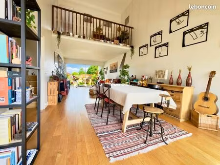 triplex 8 pièces 175 m²