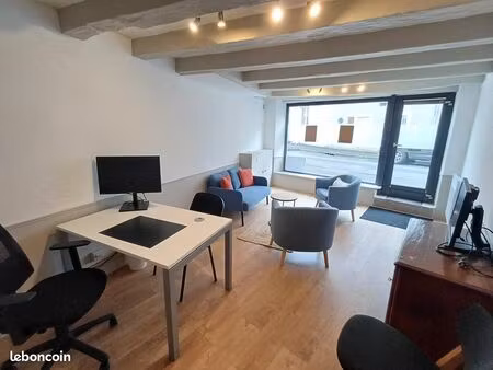 location de 1 à 4 bureaux meublés + vitrine - centre-ville d'amboise