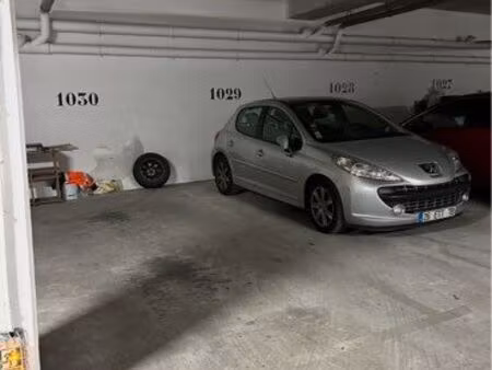 place parking sécurisée - ivry côté kremlin bicetre