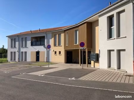 local commercial/professionnel 21 m²