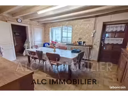 maison 6 pièces 151 m²