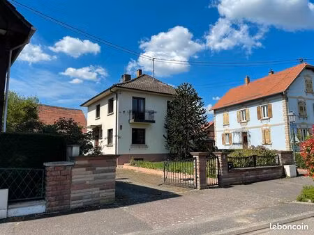 maison de caractère avec dépendances et fort potentiel d’aménagement