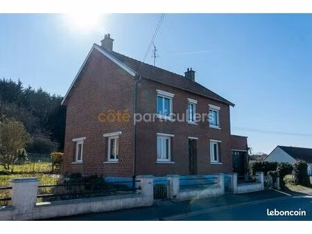 maison 5 pièces 150 m²