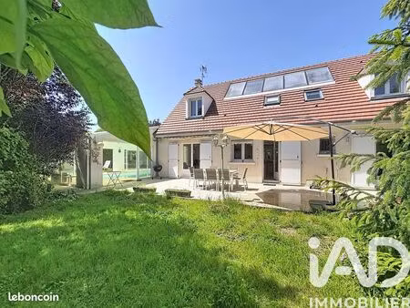 maison 7 pièces 165 m²