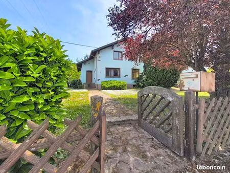 villa 6 pièces 158 m²