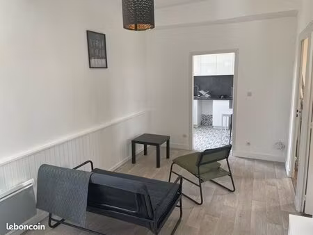 appartement t3 rénové à louer dans le centre de beaumont en véron