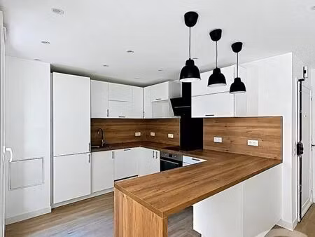 appartement 4 pièces 82 m²