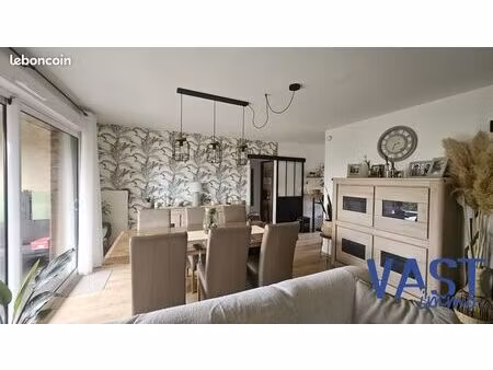 appartement 3 pièces 72 m²