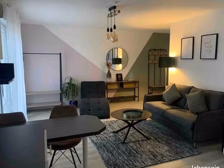 studio meublé avec terrasse ensoleillée