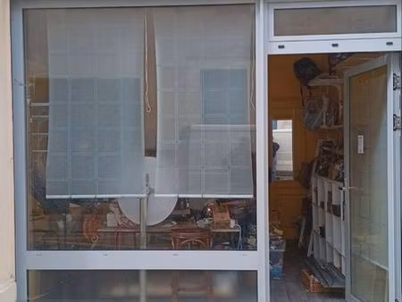 local commercial