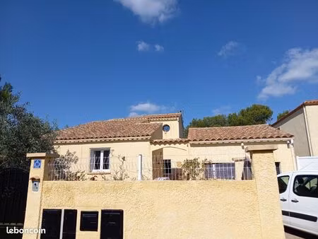 très jolie maison 137 m2 sur 685 m2 terrain