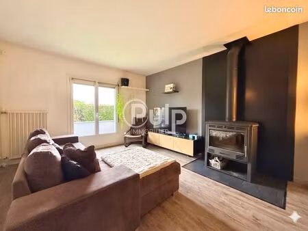 maison 8 pièces 130 m²