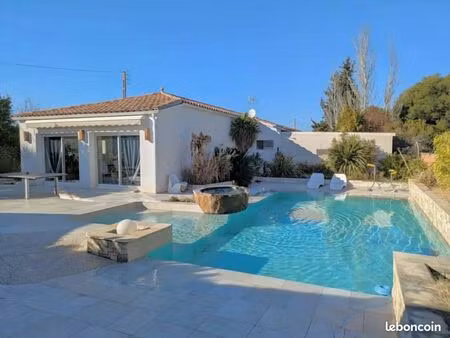 villa avec piscine  dépendances et fort potentiel locatif – béziers campagne
