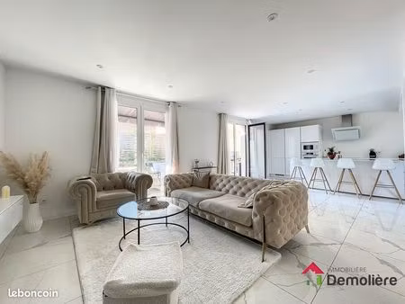 maison 5 pièces 94 m²