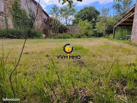 terrain 1000 m² le cellier