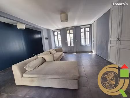 maison 3 pièces 80 m²