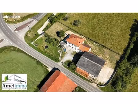 grande maison 160m² + hangar de 140m² - terrain 3365m²