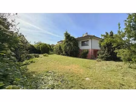maison 6 pièces 146 m²