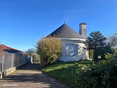 maison 6 pièces 145 m²