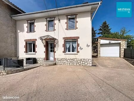 maison 6 pièces 94 m²