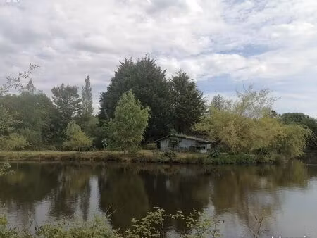 bien agricole 16072 m² jullouville