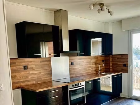 appartement 3 pièces – 72 m² – balcon + garage