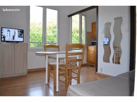 studio bien situé belle vue
