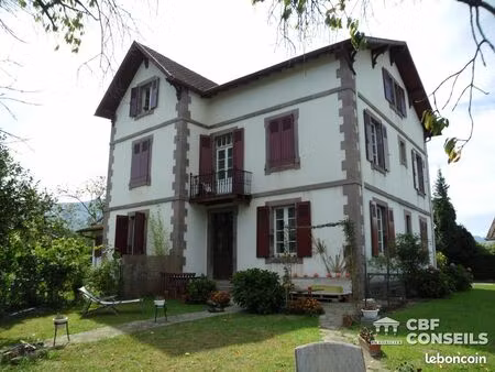 immeuble 350 m² ascarat