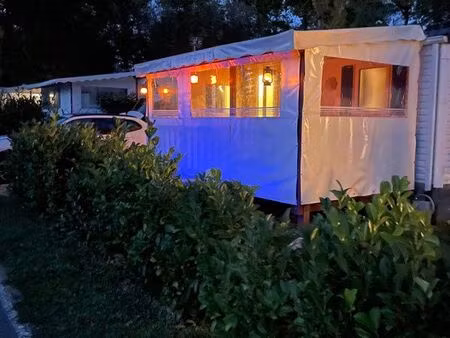 mobil home 3 chambres dans un camping