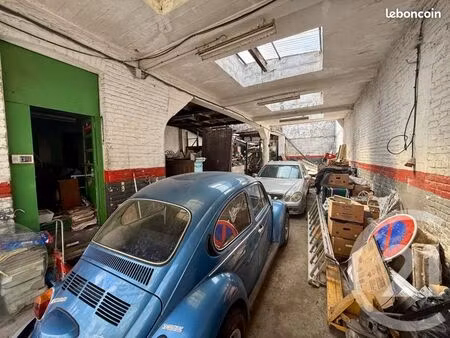 parking 163 m² calais