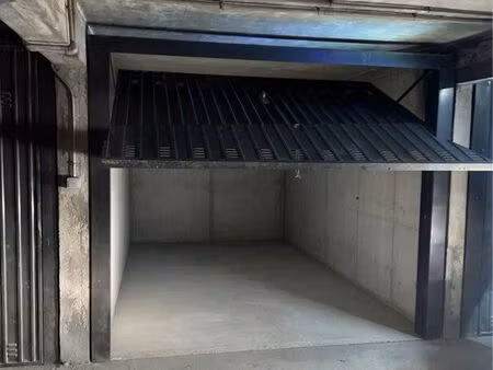 box à vendre