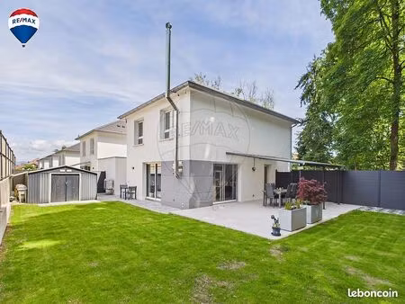 maison 5 pièces 104 m²
