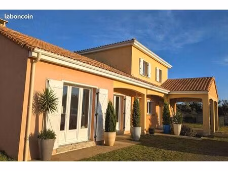 maison 6 pièces 126 m²