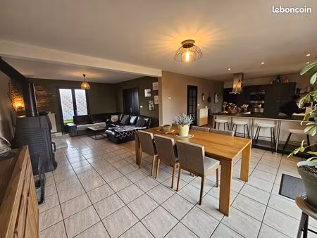 pavillon 148 m² saint-saulve
