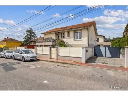 maison 9 pièces – 190 m² – vénissieux (69200)