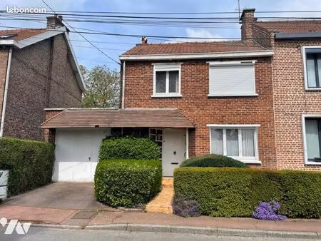 maison 6 pièces 135 m²