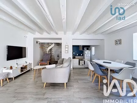 maison de village 3 pièces 60 m²