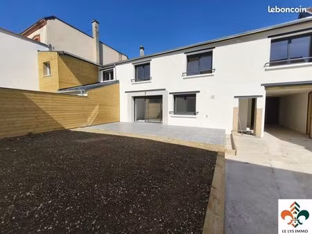 maison 7 pièces 167 m²