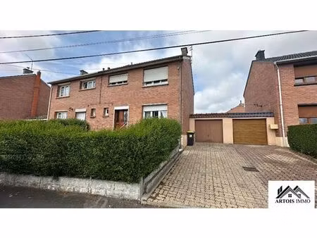 maison 5 pièces 84 m²