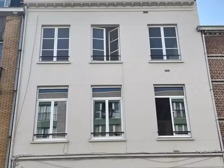appartement 5 pièces 104 m²
