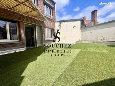 immeuble 201 m² lens