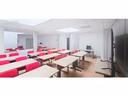 ? à louer – openspace lumineux & rénové de 110 m² à saint-cyr-sur-loire – aucun frais d’ag