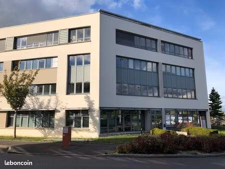 plateau de bureaux 246 m²