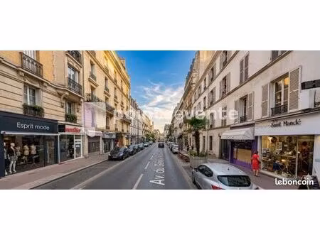 commerce habillement/textile 88 m²