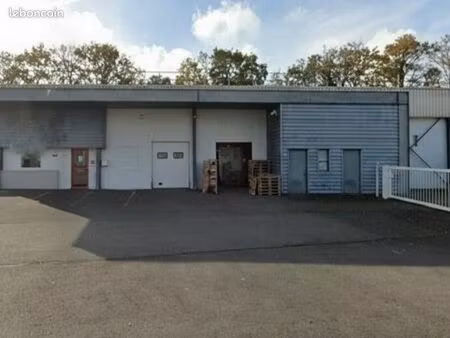 a vendre – local d’activités 500 m² – saint-jacques-de-la-lande (zone du vallon)